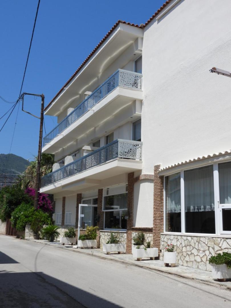 Panorama Hotel - Restaurant Diakopto Dış mekan fotoğraf