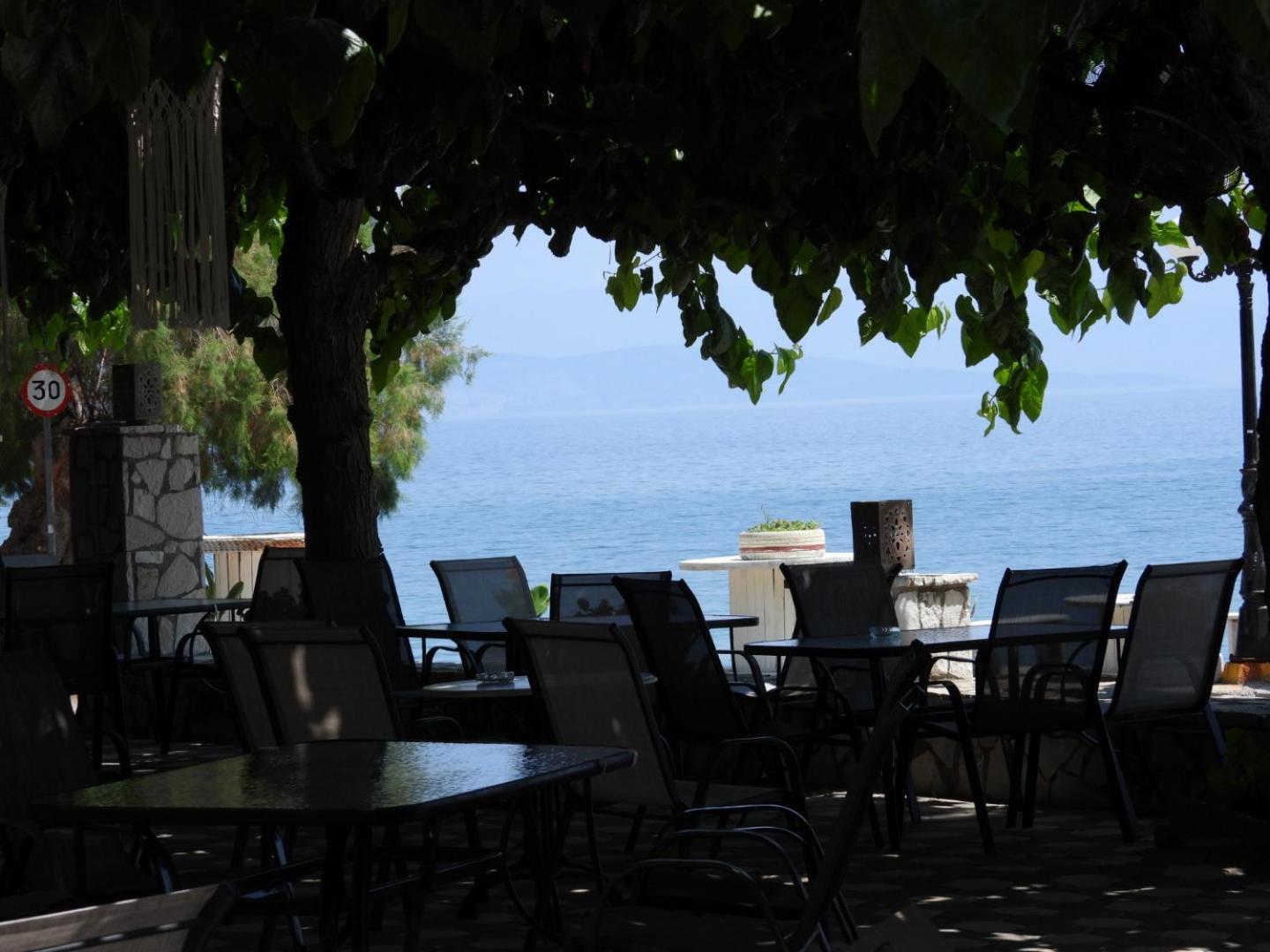 Panorama Hotel - Restaurant Diakopto Dış mekan fotoğraf